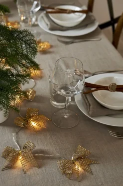 BOWIE Ljusslinga Batteri 2,25m 10LED Varmvit/Guld