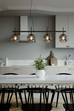 BOYLE Taklampa 4:a 117cm Svart/Rökgrå