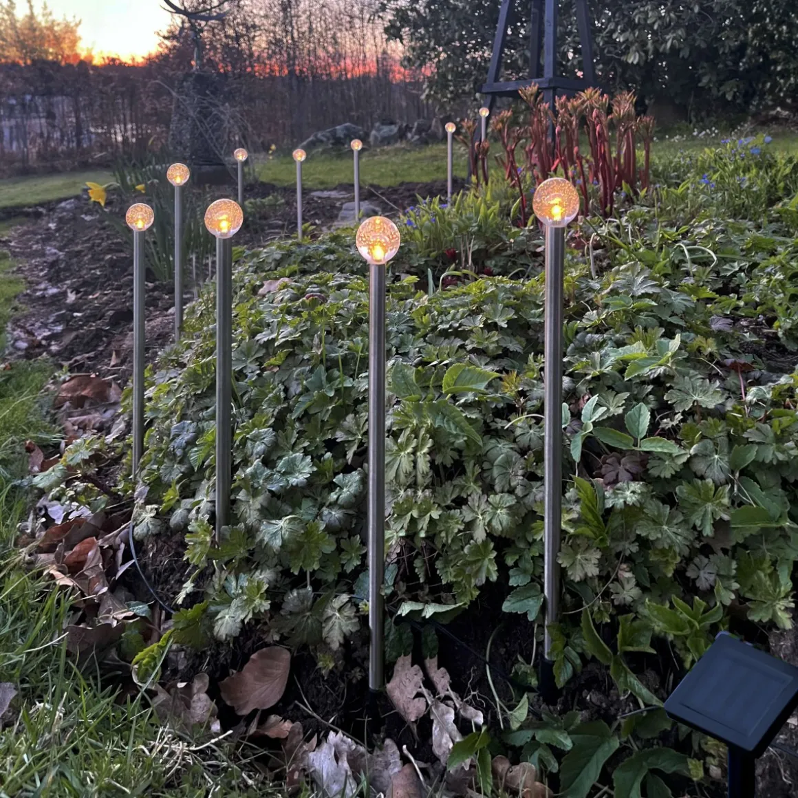 BUBBLY Solcellsdekoration 2,7m Varmvit