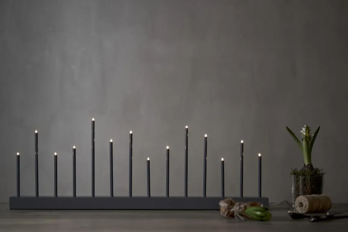 BUZZ Ljusstake 14L 77cm Grå