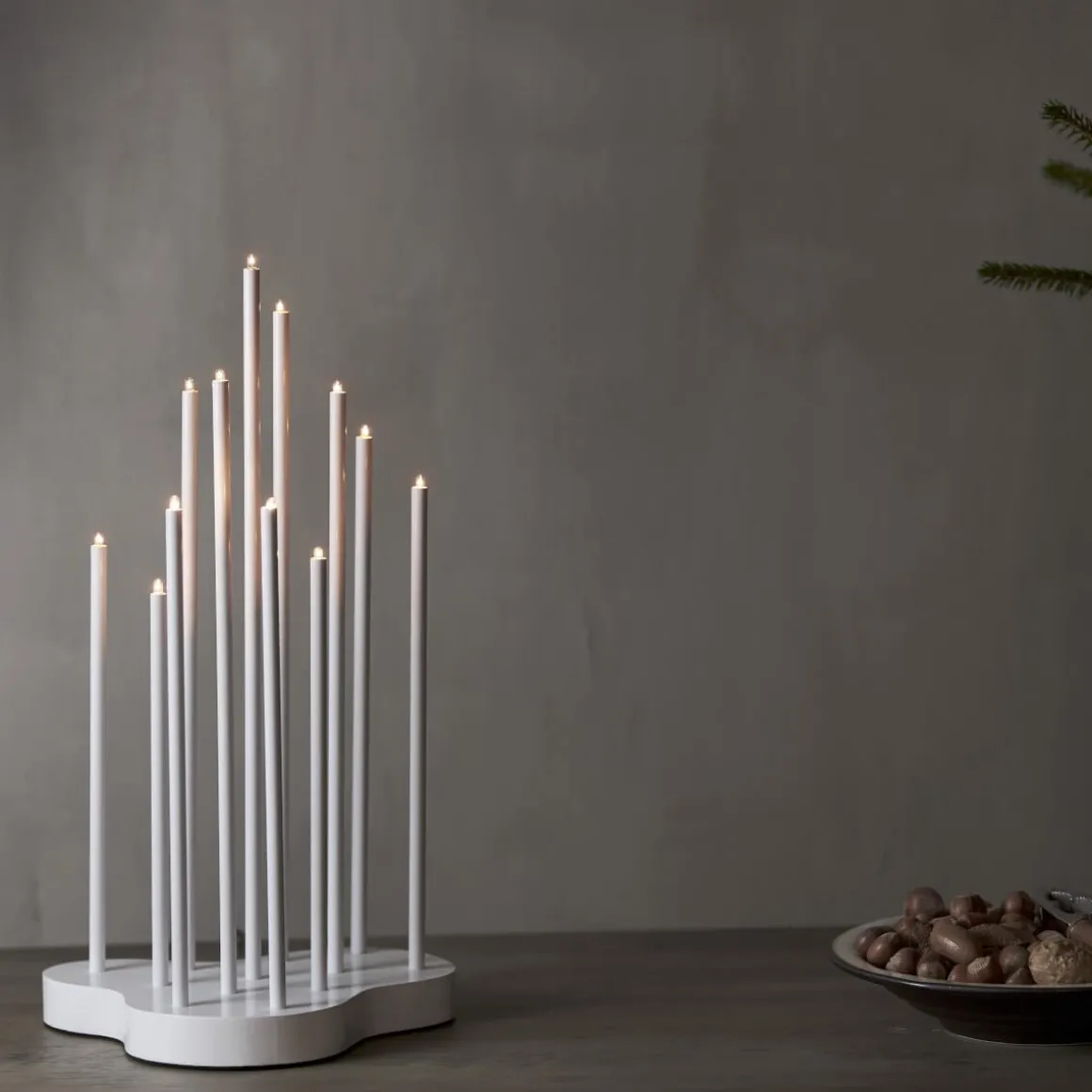 BUZZ Ljusstake 12L 43cm Vit