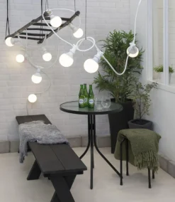 CONNECTA E27 Ljusslinga Extra 7,35m IP44 Vit