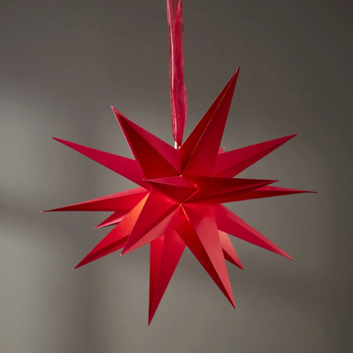 DECEMBER Pappersstjärna 35cm Röd