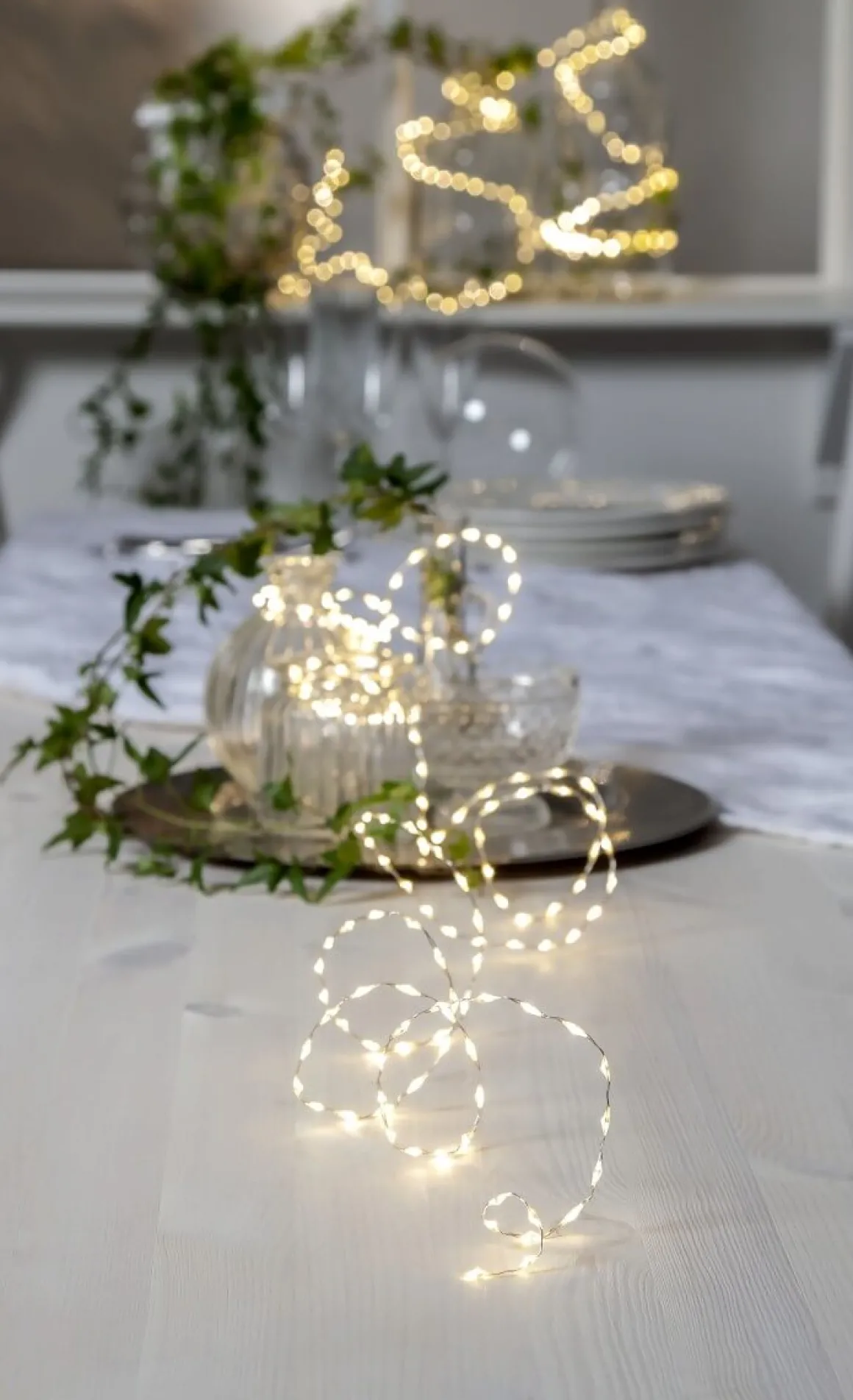 DEW DROP MOLD Ljusslinga 225cm 150LED Daylight/Silver