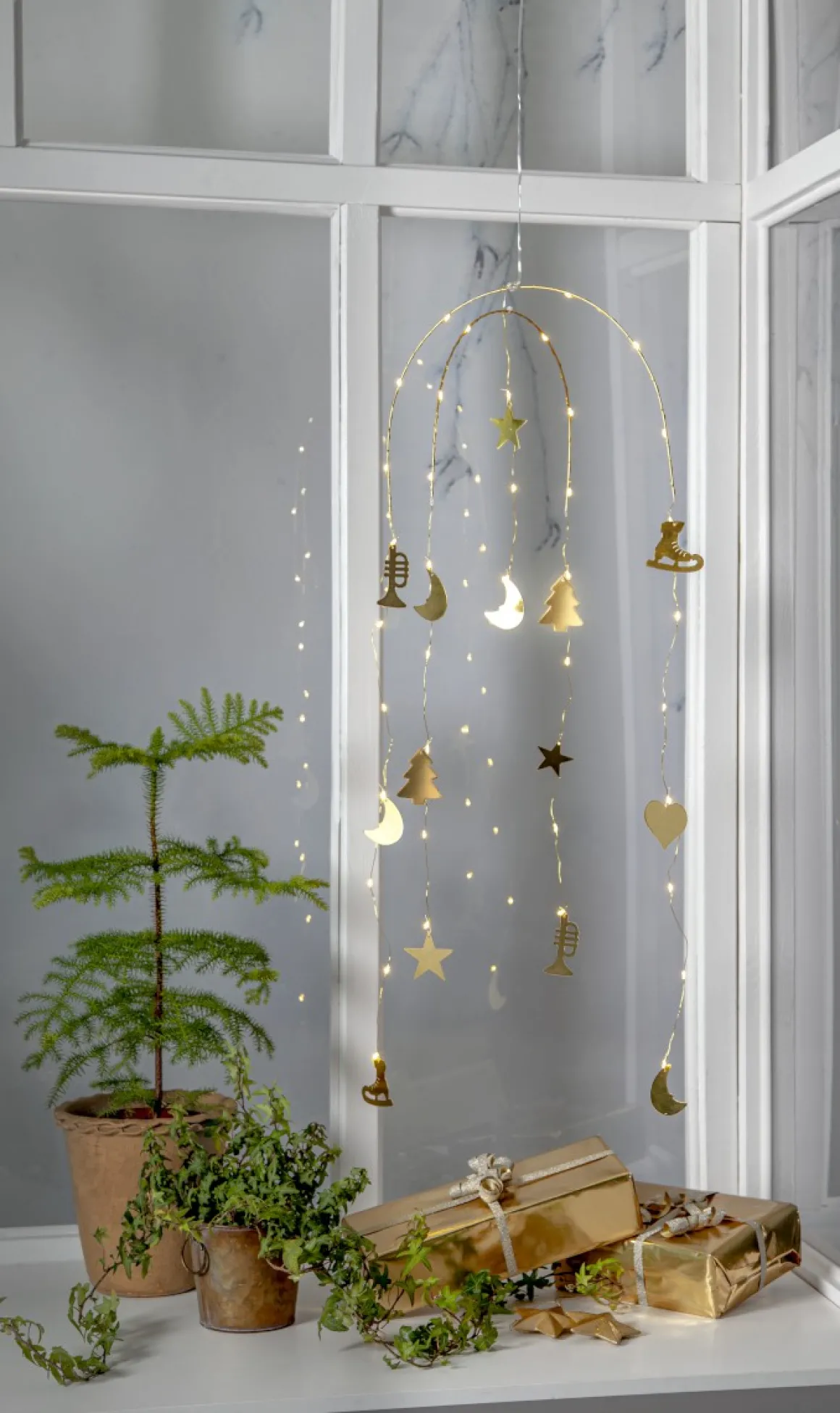 DREAM Hängande dekoration Batteri 90cm Guld