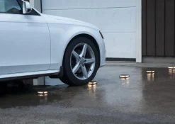 DRIVEWAY Solcells-spotlight 3cm Svart IP44