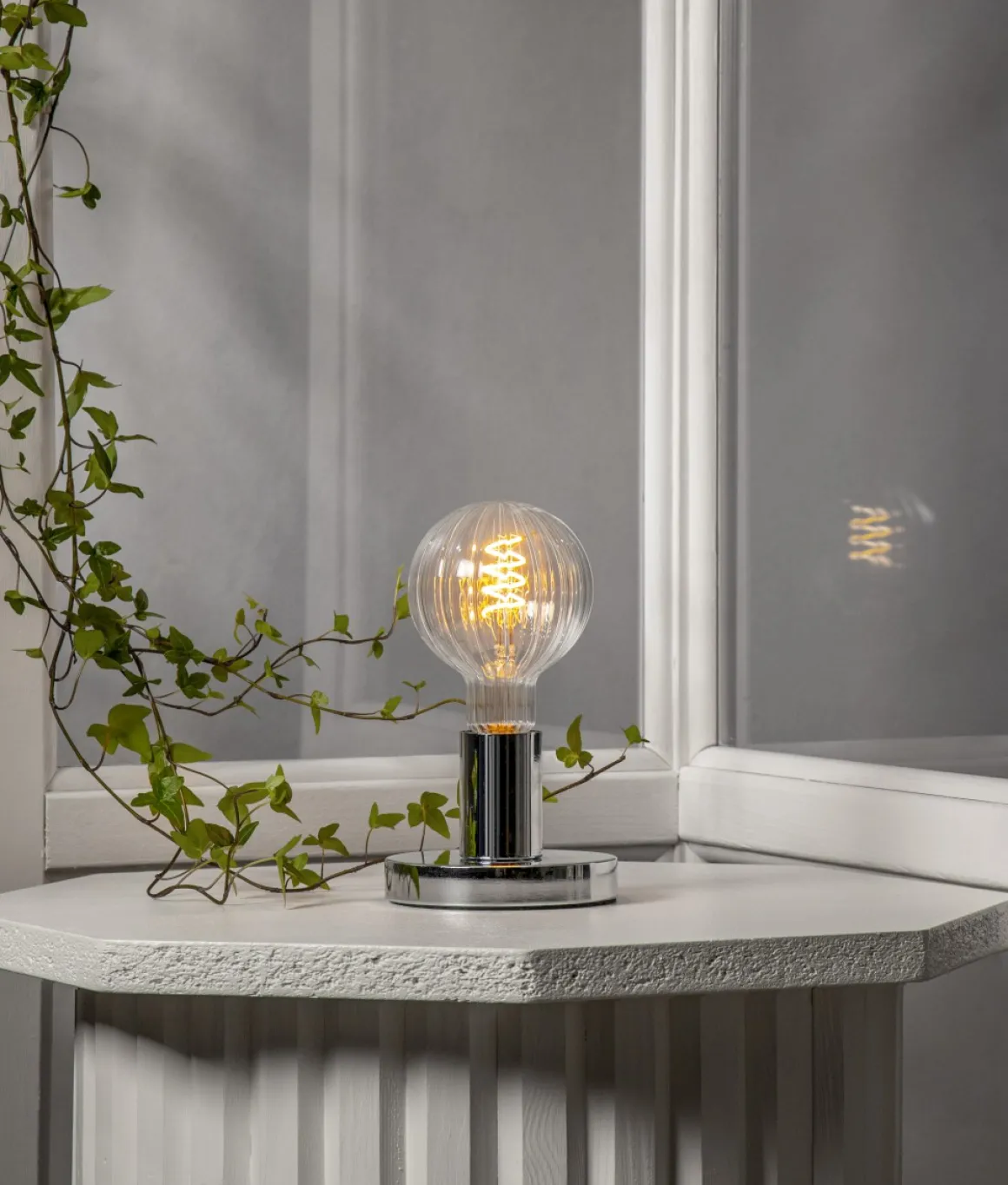 E27 DECOLED LINE 2W 2200K 150lm 9,5cm