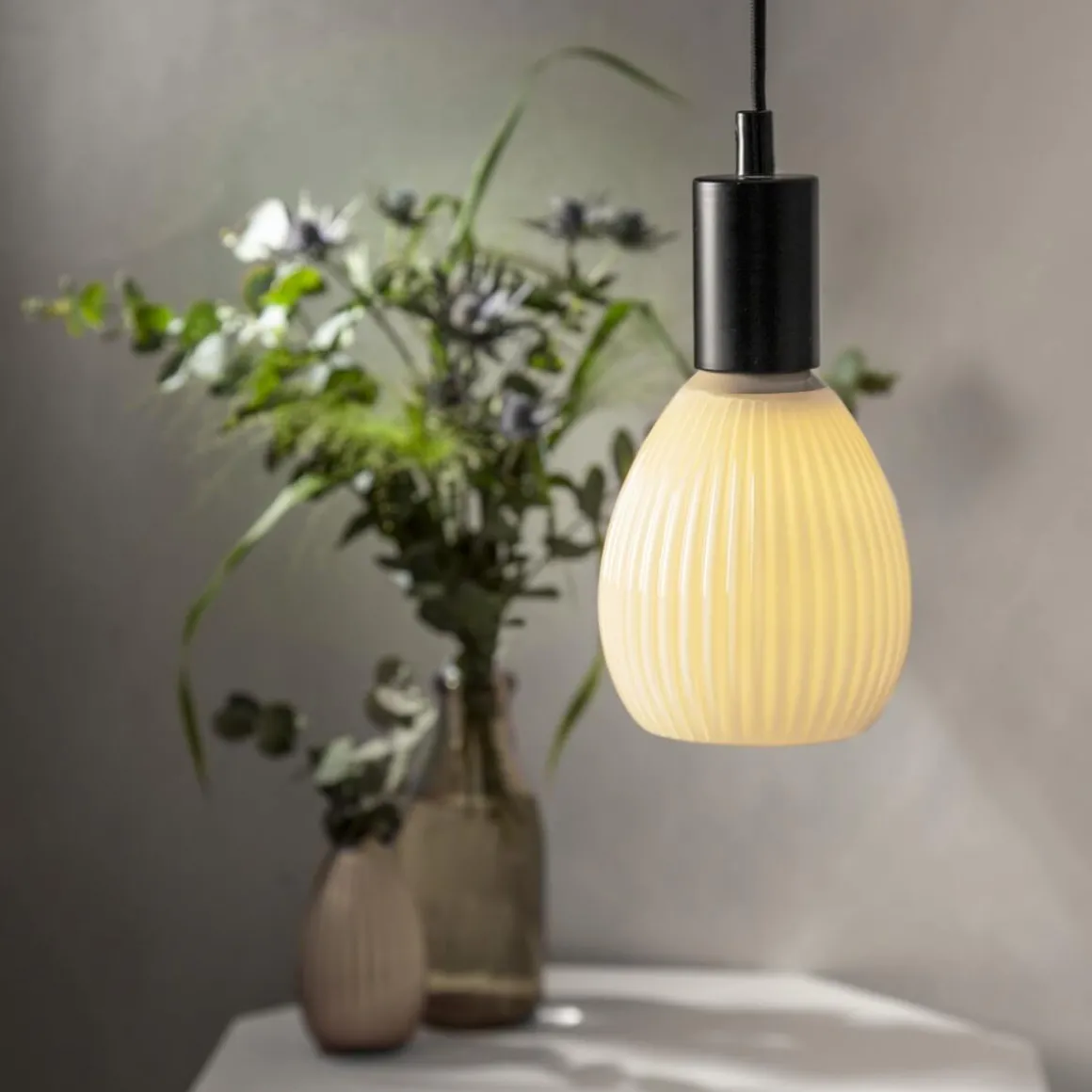 E27 DREAM Decoled 3.5W 3000K 210lm Beige LED-Lampa