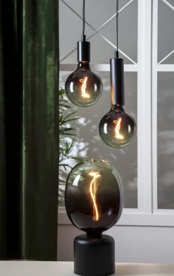 E27 Glob125 Dimbar ColourMix Grön 4W 1800K 65lm LED-Lampa