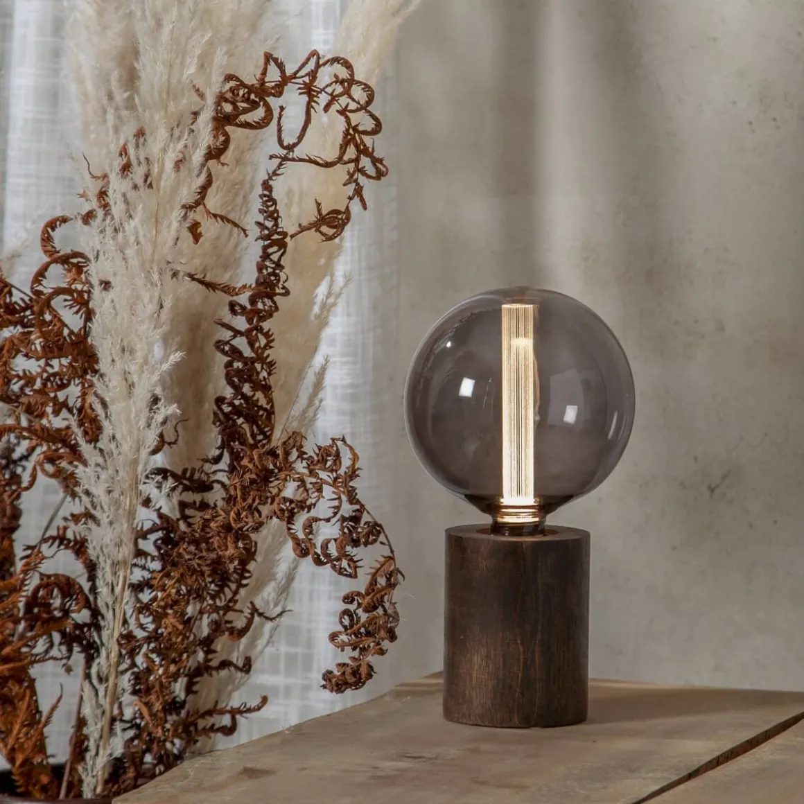 E27 Glob125 New Gen Classic Mood Rökfärgad 1.1W 2800K 45lm LED-Lampa