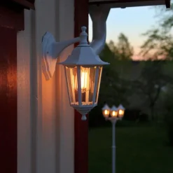 E27 Navigation Sensor 4.2W 2100K 350lm LED-Lampa