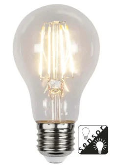 E27 Normal Sensor Klar 7W 2700K 800lm LED-Lampa