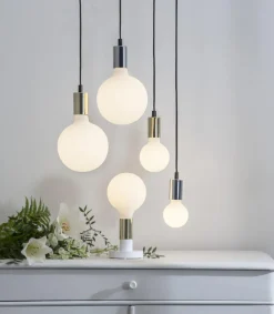 E27 Opal Glob95 5W 2600k 400lm LED-Lampa