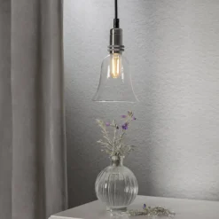 E14 Rörlampa Klar 1.8W 2700K 250lm LED-Lampa