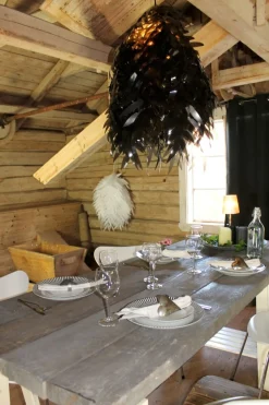 HÄNGANDE LÖV Takpendel 60cm Svart