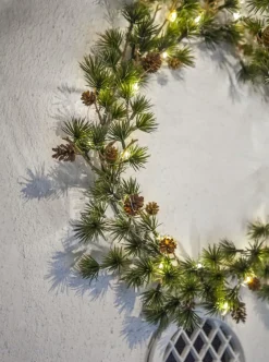 LARIX Krans Batteri 40cm 30LED Grön