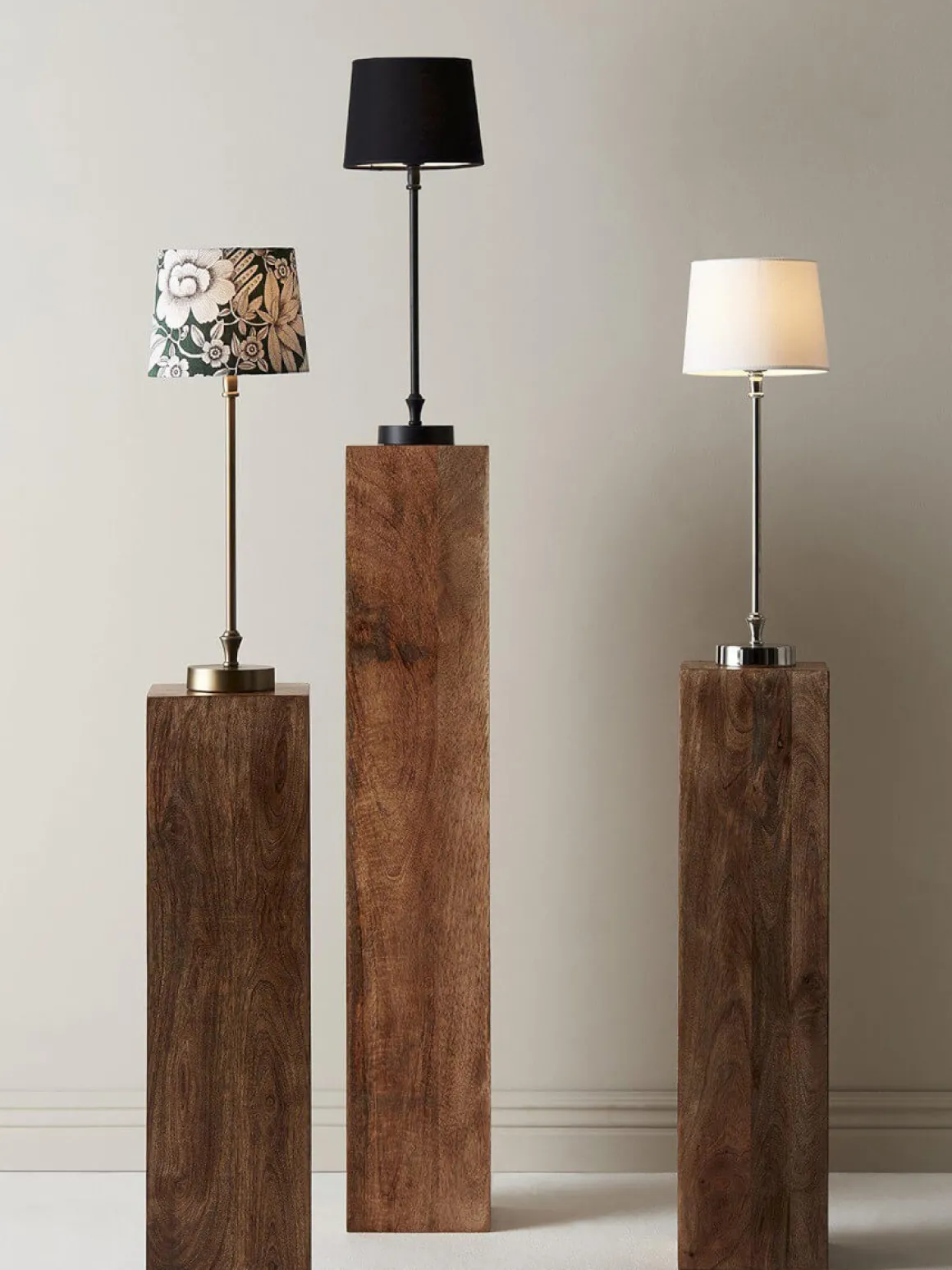 LIAM Lampfot E27 46cm Mässing