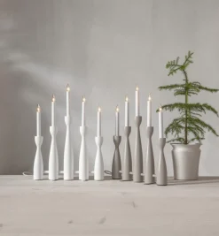 MIDJA 2.0 Ljusstake 5L 47cm Vitbetsad