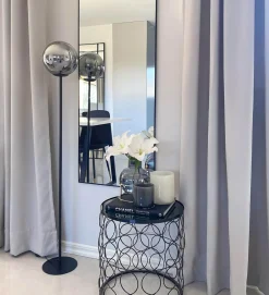 MOLEKYL Golvlampa 130cm Svart/Rökgrå