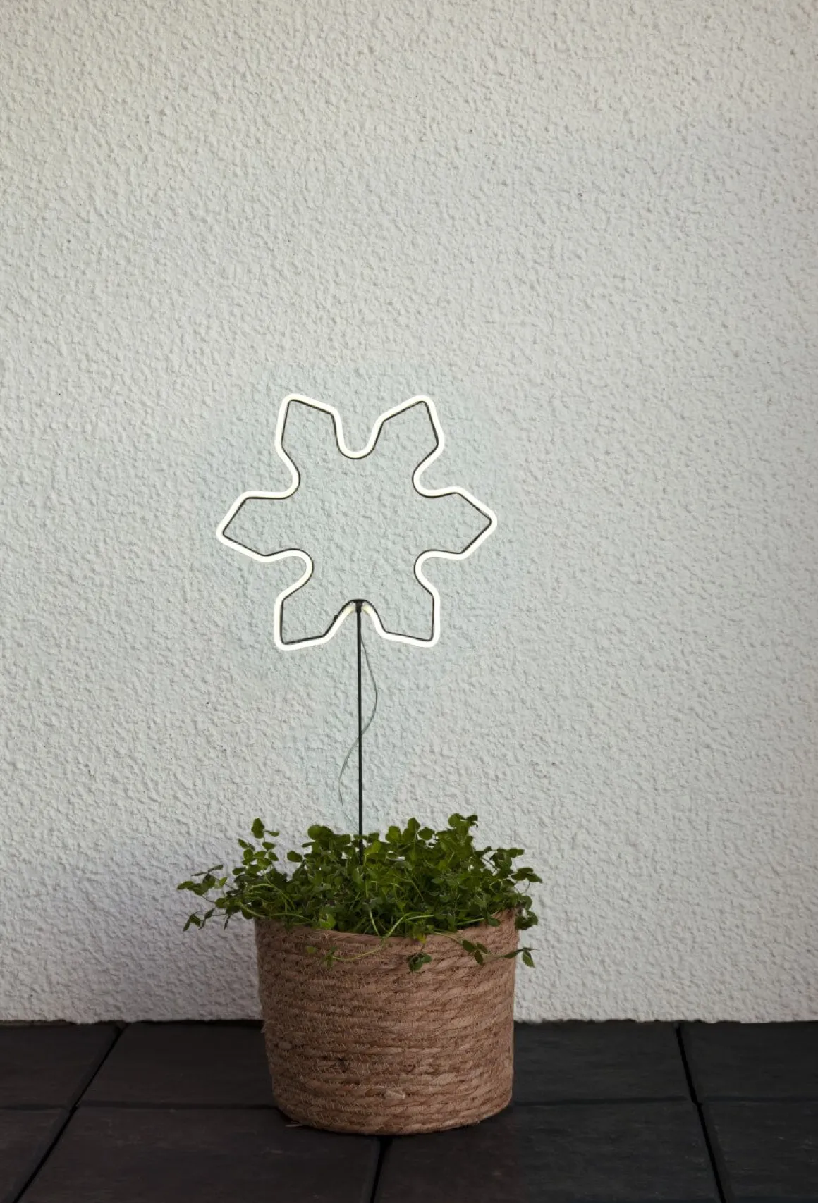 NEONSNOWFLAKE Utomhusdekoration Batteri 60cm Vit IP44