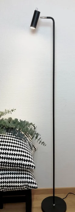 ORIVA Golvlampa 145cm Svart