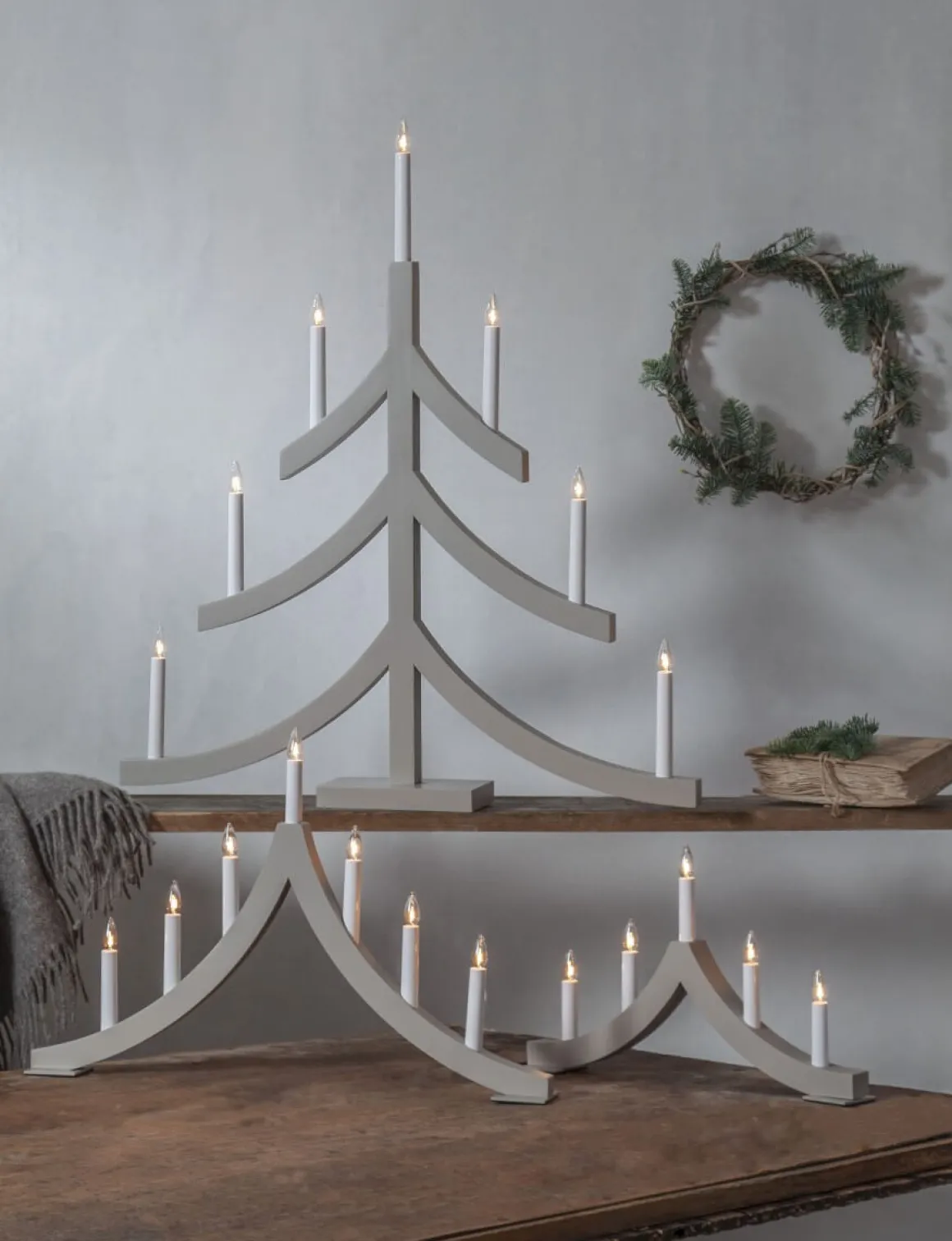 PAGOD Ljusstake 7L 40cm Elefantgrå