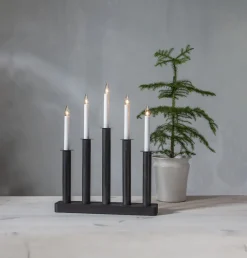 PLATE Ljusstake 5L 45cm Svart