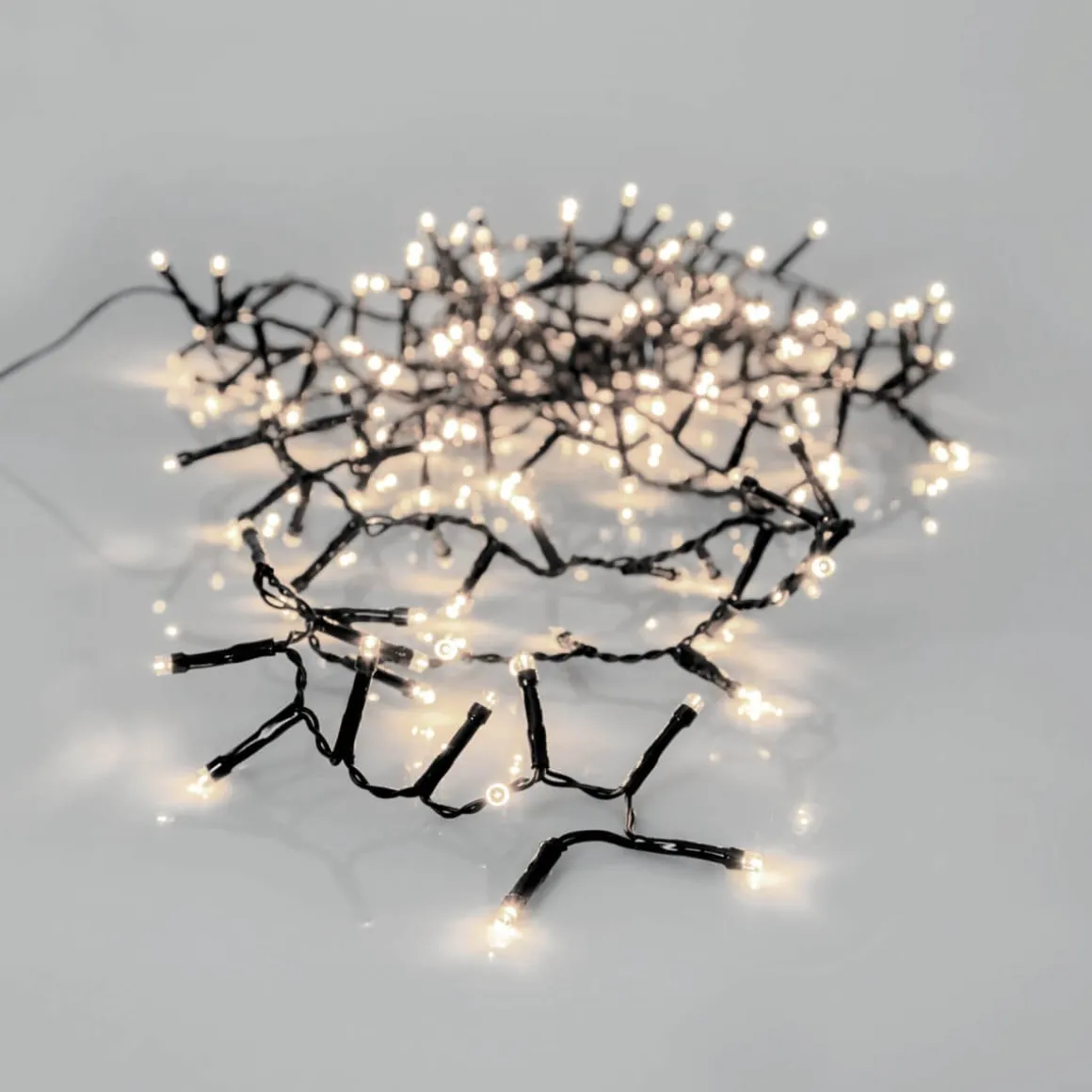 SERIE LED Ljusslinga Crispy Ice White 180L 3,6m Svart