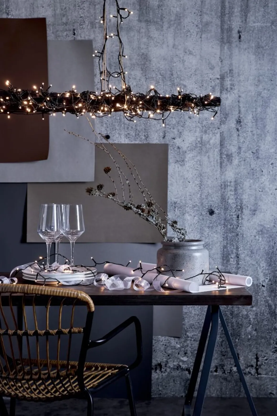 SERIE LED Ljusslinga Crispy Ice White 180L 3,6m Svart