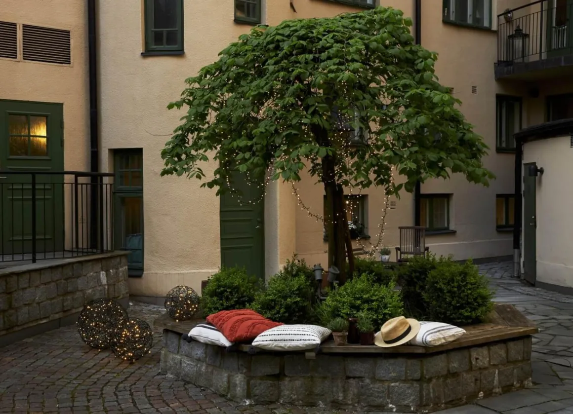 SERIE LED Ljusslinga Crispy Ice White 180L 3,6m Svart