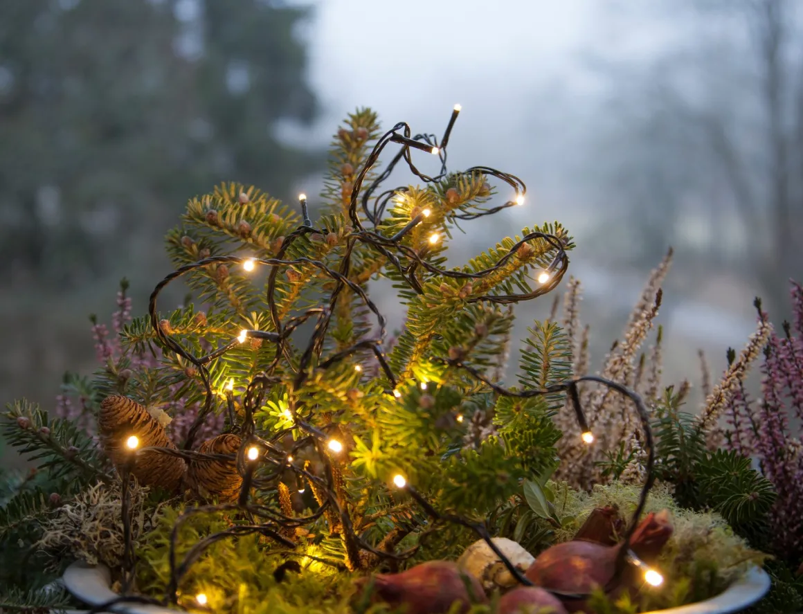 SERIE MICROLED Ljusslinga 18m 180LED Varmvit/Svart IP44