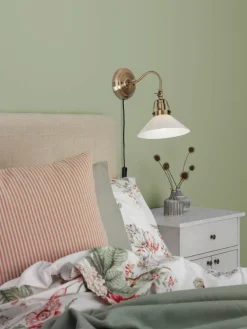 SKOMAKARE Vägglampa 200mm Antik/Opal