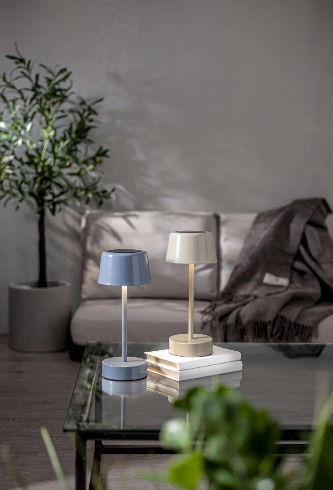 SOLEI Solcellslykta/USB 26,5cm Beige