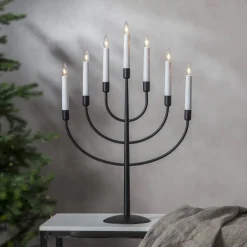 TITUS Ljusstake 7L 59cm Svart