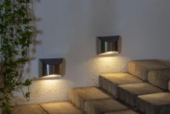 WALLY Vägglykta Solcell 2-Pack 8cm Silver